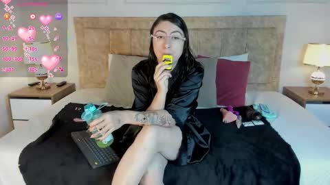 Snapshot of hanna_daze chatting on 02.13.26 hanna_daze online show from 02.13.26