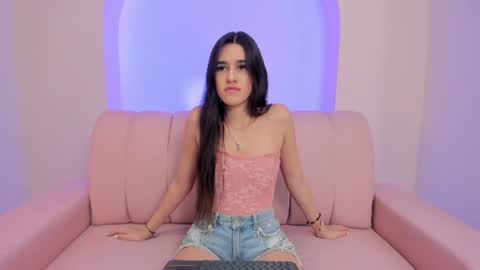 Hanna Foxi online show from 07.04.26