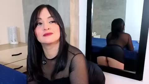 Snapshot of hanna_gatess chatting on 06.27.26 ANA online show from 06.27.26