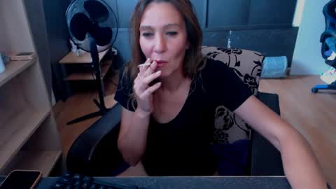 hanna_ha online show from 07.12.26