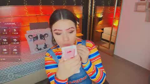Snapshot of hanna_kimura chatting on 10.09.25 Hanna online show from 10.09.25