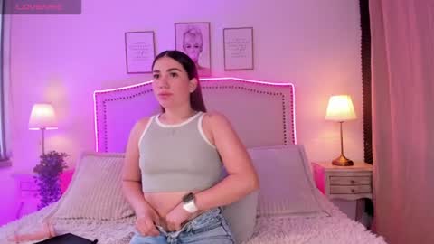 Hanna Klover online show from 06.17.26