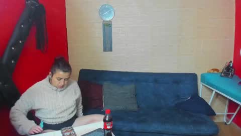 Hanna online show from 09.12.25