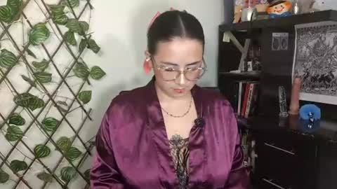hanna_moons online show from 07.17.26
