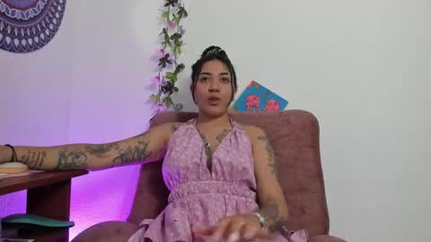 Snapshot of hanna_moore1 chatting on 01.15.25 Camila online show from 01.15.25