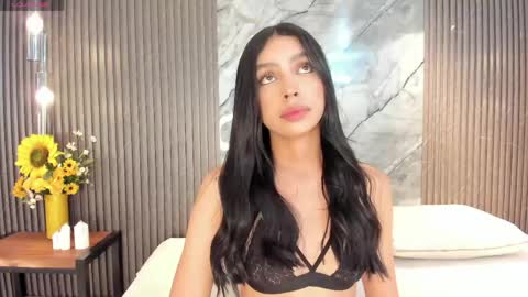 Snapshot of hanna_stell chatting on 05.14.26 Hanna S online show from 05.14.26