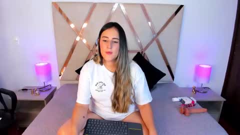 Hanna online show from 10.04.25