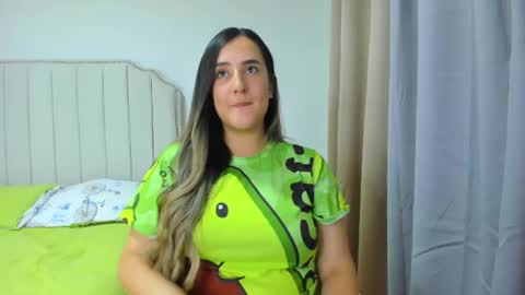 Snapshot of hannaa86 chatting on 02.15.26 Hanna online show from 02.15.26