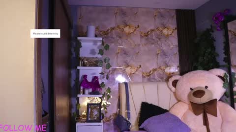 Snapshot of hannachris chatting on 05.11.26 Hanna online show from 05.11.26