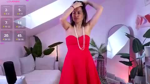 Hannah online show from 06.12.26