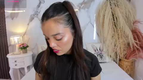Hannahill69 online show from 06.10.26