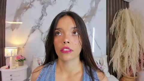 Hannahill69 online show from 07.17.26