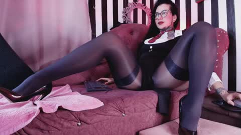 FOLLOW ME INTA MOONXMAFE online show from 04.29.26