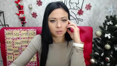 HannaLopas online show from 12.30.24