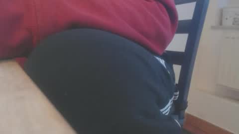 hannes_k online show from 02.04.26