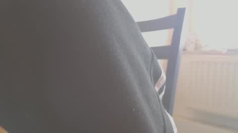 hannes_k online show from 04.06.26