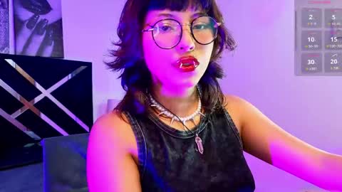 hannita_01 online show from 06.09.26