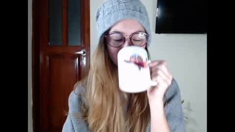 hanny_333 online show from 01.21.25