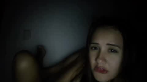 Snapshot of hanny_kail chatting on 01.10.25 hanny online show from 01.10.25