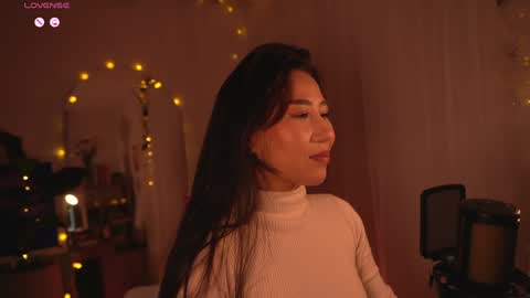 Mizi online show from 12.25.24