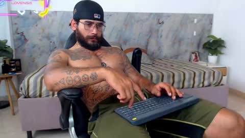 hanz_col online show from 04.19.26