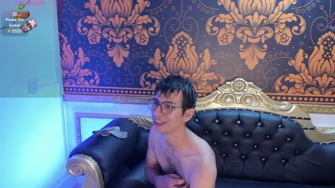 happy_cream_ online show from 12.22.24