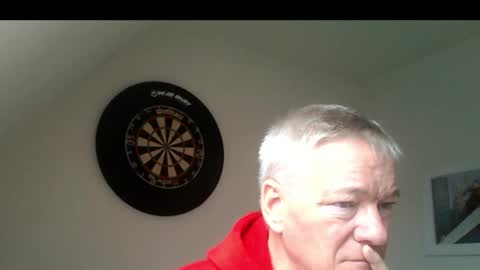 Snapshot of happysierra chatting on 03.26.26 Harry online show from 03.26.26