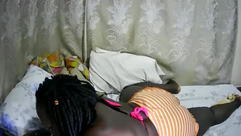 happysonia online show from 05.17.26