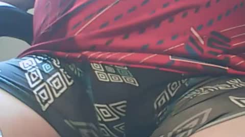 Snapshot of harangbruno chatting on 11.18.25 harangbruno online show from 11.18.25