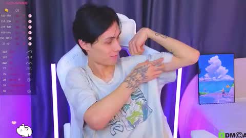 Mark online show from 12.04.25