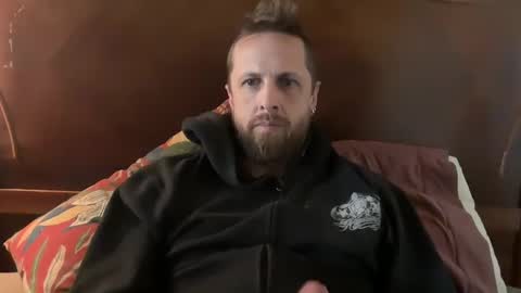 hard_t00l_84 online show from 10.01.25