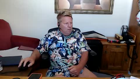 Snapshot of hardblondcouplehawaii chatting on 03.03.26 Steele and Cassie online show from 03.03.26