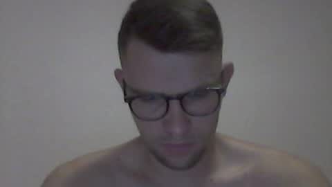 hardboylovemilfmoom online show from 06.30.26