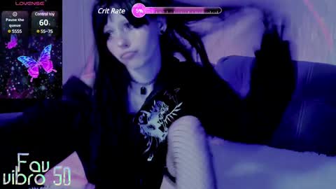 Mia online show from 02.14.25