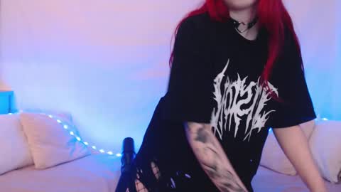 Snapshot of hardcore_x chatting on 12.15.24 Emily online show from 12.15.24