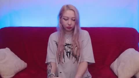 Emily online show from 11.05.25