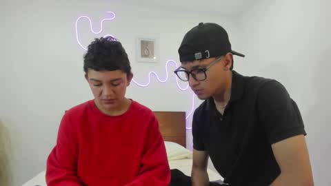 Snapshot of hardcoreheat_ind chatting on 02.15.26 kade and demi independent models online show from 02.15.26