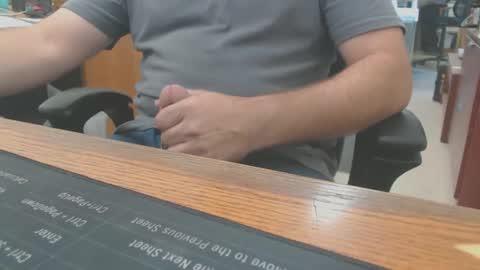 Snapshot of hardcumcan chatting on 09.18.25 hardcumcan online show from 09.18.25