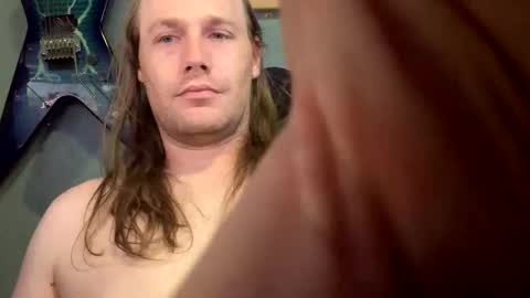 Snapshot of hardguy6969333 chatting on 11.03.25 Average guy 01 online show from 11.03.25