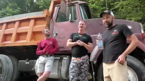 Snapshot of hardworkertn chatting on 09.08.25 hardworkertn online show from 09.08.25