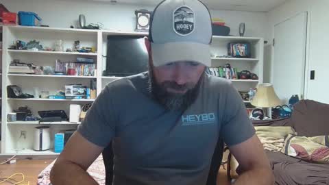 Snapshot of hardworkertn chatting on 11.02.25 hardworkertn online show from 11.02.25