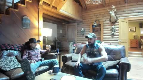 Snapshot of hardworkertn chatting on 11.17.25 hardworkertn online show from 11.17.25