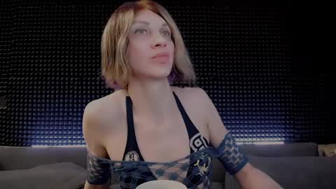 Miss Hardy online show from 03.20.26