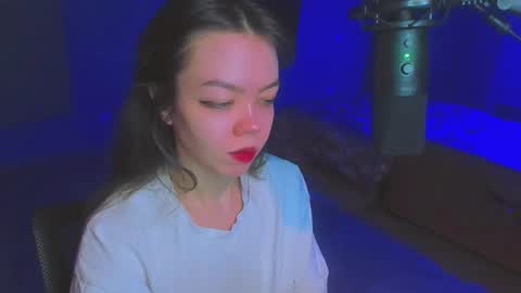 Snapshot of haribo_asmr chatting on 12.15.24 Miss Hari online show from 12.15.24