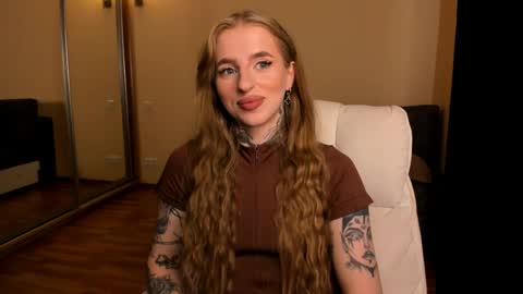 Julia online show from 06.04.26