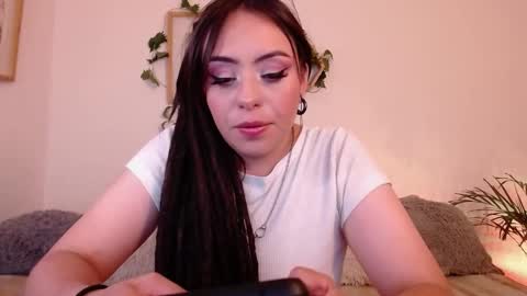 Harmony    Please help me to reach 100 thumbs up online show from 03.02.25