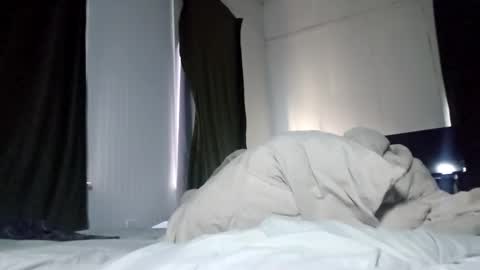 Snapshot of harpervalentinexxx chatting on 12.21.25 harpervalentinexxx online show from 12.21.25