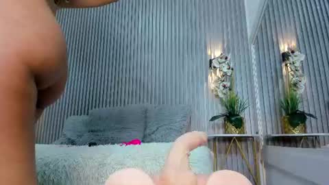 Snapshot of harperwatson chatting on 07.16.26 HARPER online show from 07.16.26