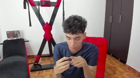 Snapshot of harry_latinboy chatting on 01.10.25 Harry online show from 01.10.25