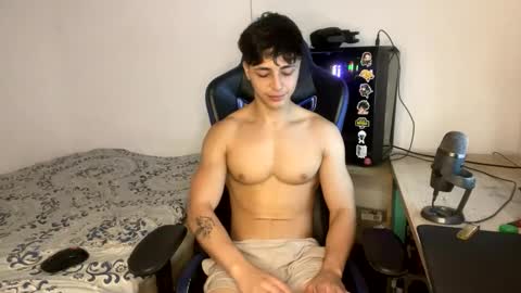 harry_p01 online show from 12.08.24